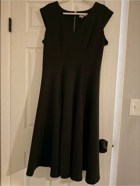 Flattering CALVIN KLEIN Classic Black Cap-Sleeve Fit-and-Flare Dress